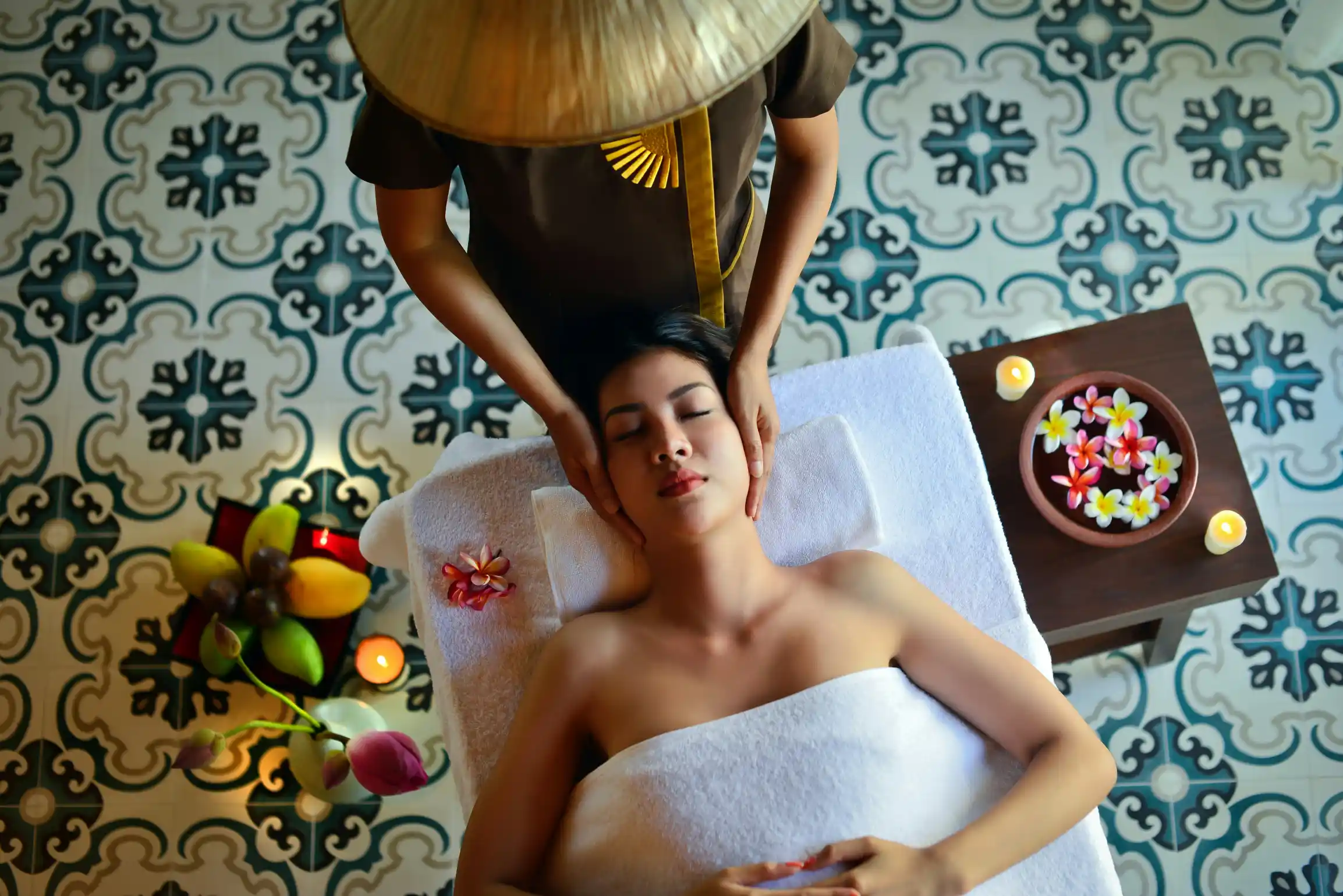 Hot oil spa massage at Pran Spa Cox's Bazar - beachfront spa in Cox's Bazar with ocean view treatment rooms